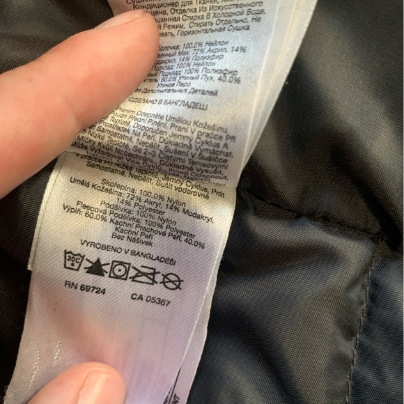 Burgundy Columbia Winter Jacket Women’s S w/ Faux Fur Hood Linning - Picture 9 of 11